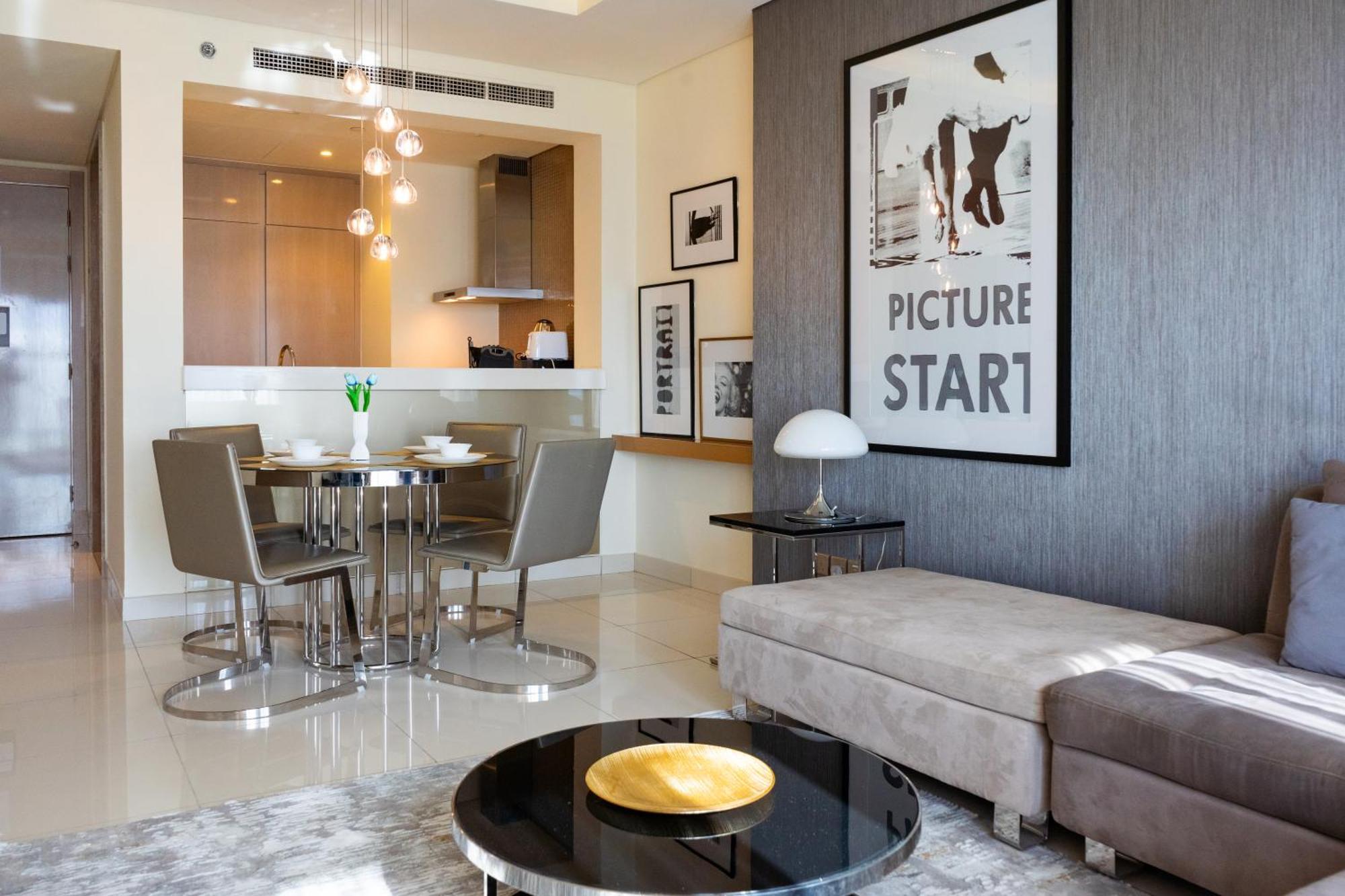Luxury 1br, Burj Khalifa View, Damac Paramount Tower B