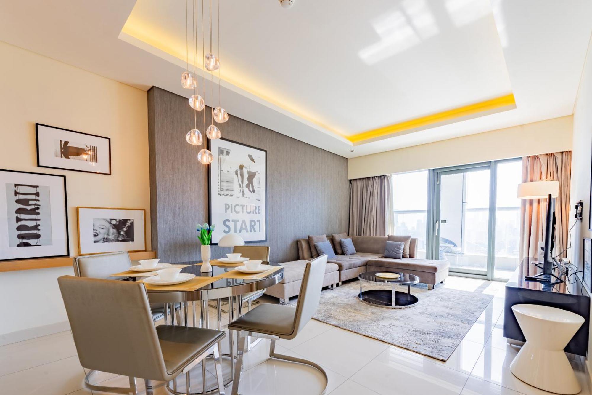 Luxury 1br, Burj Khalifa View, Damac Paramount Tower B *